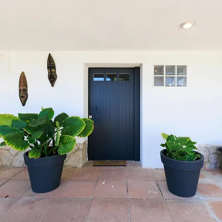 Chez Adela منزل للإقامة *